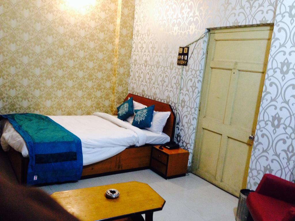 Hotel Bengal -100M From Park Circus 7 Point Kolkata Luaran gambar
